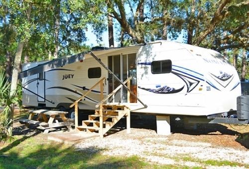 קריסטל ריבר Crystal Isles Rv Resort מראה חיצוני תמונה
